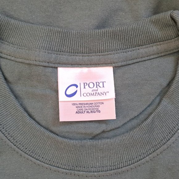 New "Hobbits are Tolkien Minorities" unisex t-shirts - Picture 2 of 4